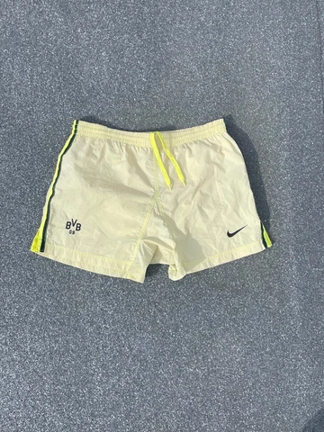 Borussia Dortmund 1996/1997 Home Football Soccer Shorts Nike Cover