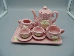 Juego de té miniatura rosa para hacer desconocido 9 piezas ¡Ideal para una fiesta de té para niñas pequeñas! - Imagen 1 de 2