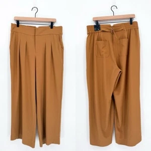 Nuevo con etiquetas Pantalón Torrid Para Mujer 10 Piernas Anchas Estudio Crepé Tiro Alto en Marrón Tabaco - Imagen 1 de 11