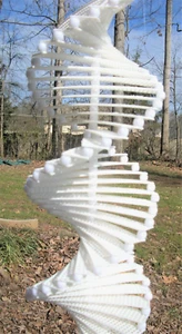SNOWY WHITE WIND TWIRLER, SPINNER, Pinwheel, Windmill, Yard/Outside Decoration - Picture 1 of 6
