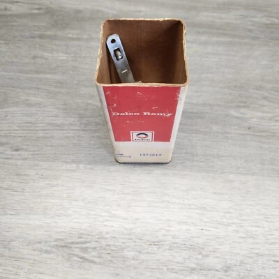 1975-77 CORVETTE IMPALA MONTE CARLO NOS GM A/C DELCO VACUUM ADVANCE 1973517 - Image 1 of 4