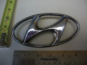 HYUNDAI H LOGO SYMBOL EMBLEM CHROME OEM ORIGINAL USED - Picture 1 of 2