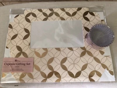 Juego de regalos geométricos de otoño para cupcakes caja forros morados, bandejas, cajas selladas NUEVO Foto 1 de 4