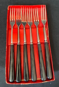 Vintage Set of 6 3-Prong Forks Black Bakelite Handle Stainless Steel Made Japan - Picture 1 of 5