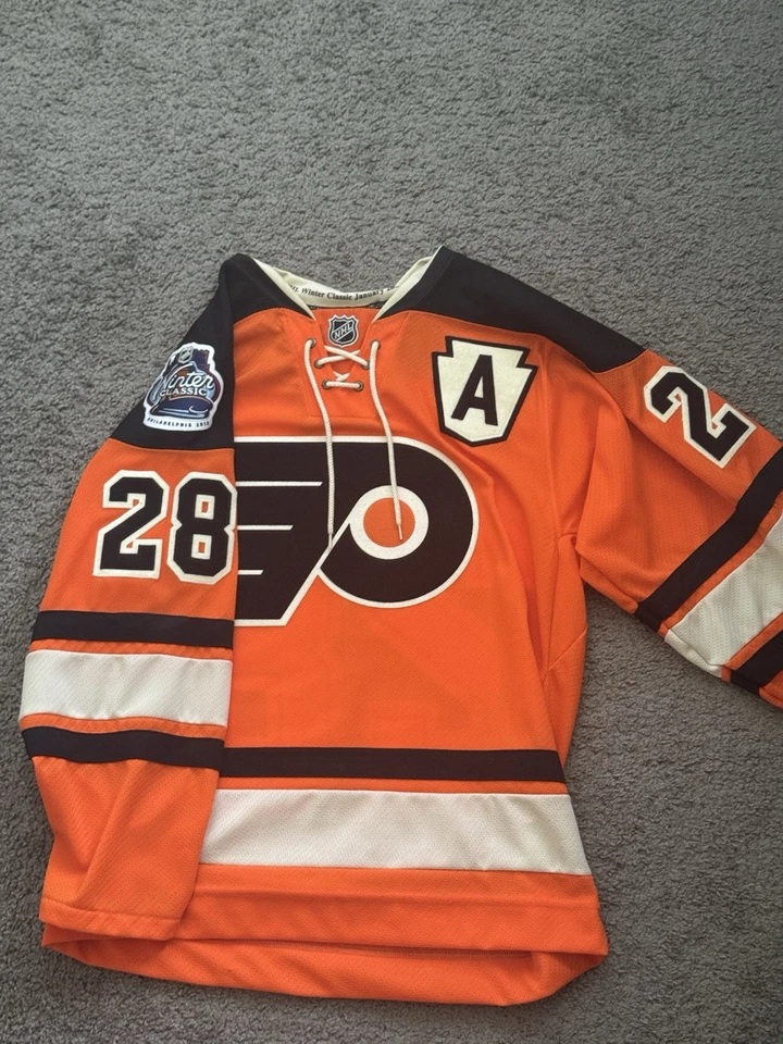 Claude Giroux Flyers Winter Classic Jersey, Small RARE! - Image 1 of 4