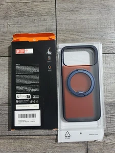 Torras 360 drehbare magnetische Ständer Hülle für iPhone 17 Pro Max 6,9", tiefblau - Bild 1 von 12