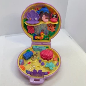Polly Pocket Keepsake Collection Sogni di sirena solo compatto - Foto 1 di 9