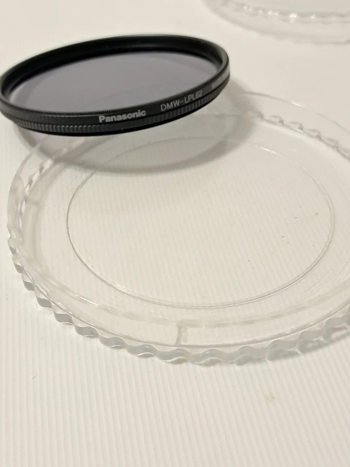 Genuine Lumix Panasonic - 62mm PL Circular Polarizer Filter - Image 1 of 4