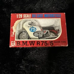 Vntg Bandai Die Cast Motorcycle WHITE RED BMW R75/5 1/20 scale Toy Japan in box - Picture 1 of 18