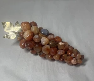 VTG  Grape Cluster & Metal Leaf Fruit Figurine MCM - Picture 1 of 4