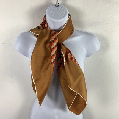 Toro Mujer Bufanda Cuadrada Naranja Bronceado Triángulos Geométricos Mod Go Go DE COLECCIÓN Foto 1 de 4