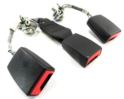 BMW 535i (F10) 2011 asiento trasero - izquierda/centro/derecha - juego receptor cinturón de seguridad Foto 1 de 4