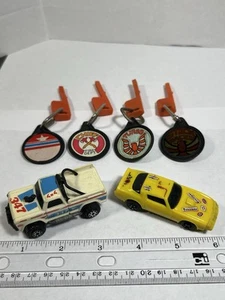 Kidco 1980 Burnin Key Cars Honcho 4x4 & Firebird Stock Racer & 4 Key Chains - Picture 1 of 15