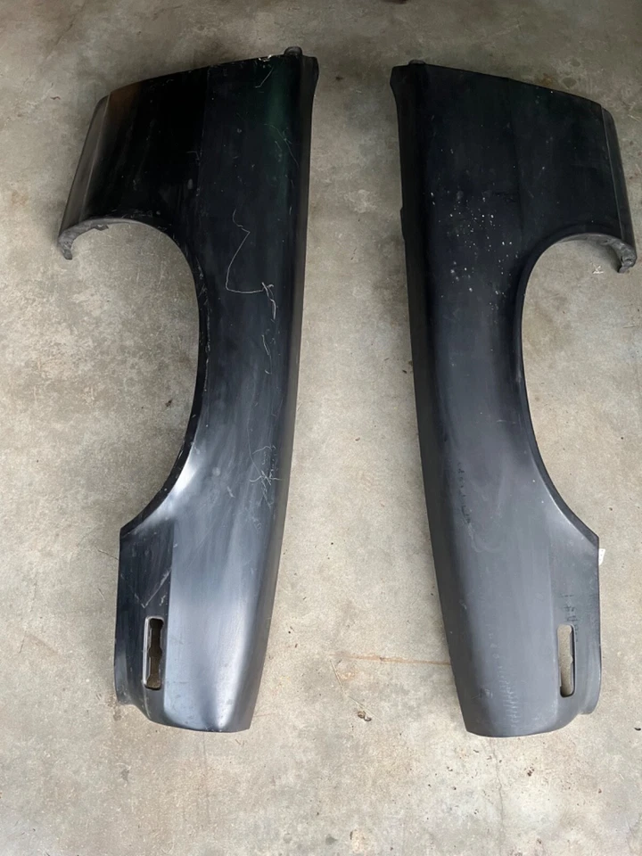 1970-1977 Chevy Camaro LH LEFT RH RIGHT FRONT FENDERS 1971 1972 1973 1974 SS Z28 - Image 1 of 4