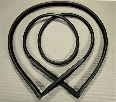 Chevrolet Bel Air Star Chief 1956 1957 sedán de 2/4 puertas ventana trasera sello de goma Foto 1 de 2