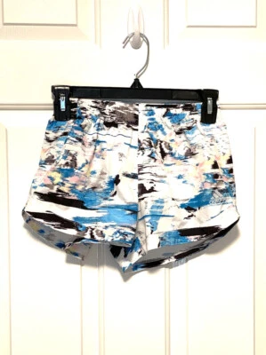 Girls Adidas running shorts 10/12 713 - Image 1 of 4