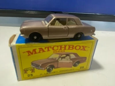 FORD CORTINA MARRÓN VINTAGE MATCHBOX LESNEY #25 NUNCA JUEGUES CON Foto 1 de 4