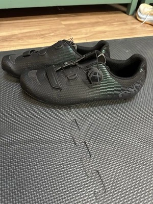 Zapatos de ciclismo Northwave Storm Carbon 2 para hombre EU 46/US 13 Foto 1 de 4