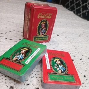 Vintage 1980 Coca-Cola MSR Spielkarten Metalldose Marion Davies versiegelte Decks Poker - Bild 1 von 8