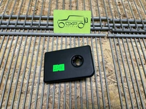 Mercedes Classe G W463 NUOVA Maniglia di bloccaggio rilascio scatola portaoggetti - Foto 1 di 7