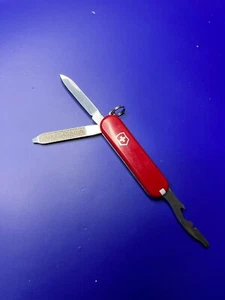 Victorinox Rally 58mm Swiss Army Knife Red - Picture 1 of 6