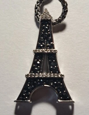 Colgante Torre Eiffel Alwand Vahan. Foto 1 de 3