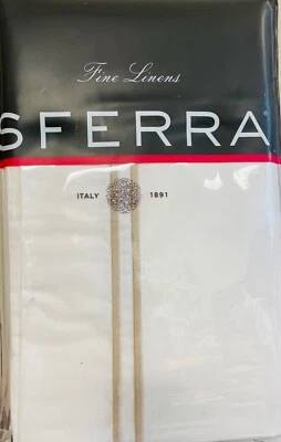 Grand Hotel Continental Sham 26x26 Branco com 2 linhas de bordado Taupe Feito na Itália - Imagem 1 de 4