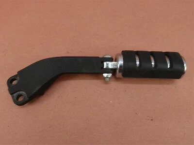 Harley-Davidson Dyna Fat Bob 2008-2013 FXDF clavija de pie de pasajero trasero derecho Foto 1 de 4