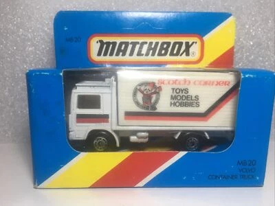 Matchbox MB 20 VOLVO CONTAINER TRUCK von 1986 mit Originalverpackung * Rarität * - Bild 1 von 4