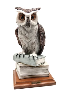 Porzellan-Eule auf Büchern sitzend Giuseppe Armani Capodimonte - Bild 1 von 12