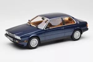 107123500 Maserati Biturbo Coupe Dark Blue Metallic Minichamps 1/18 - Imagen 1 de 6