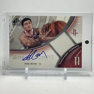 2005 Upper Deck SP Game Used Yao Ming #SN-YM Patch Autograph /11