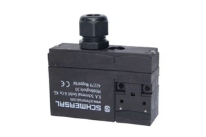 SCHMERSAL AZM 170-11ZRKA 24VAC/DC SOLENOID INTERLOCK 101140796 - Picture 1 of 5