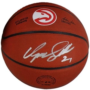 Dominique Wilkins Signed Hawks Logo Basketball (Schwartz Authentication) - Picture 1 of 3