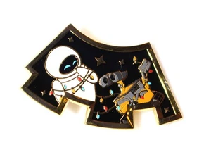 Loungefly Disney Wall-E Puzzle Pin Blindbox - Wall-E & Eve Christmas Lights - Bild 1 von 3