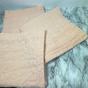 Lands End Set di 3 federe per cuscini quadrati euro cotone pesca ricamato 30 x 30 - Foto 1 di 7