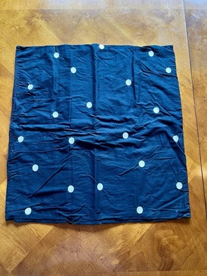 2 fundas de almohada europeas Kate Speed puntos negros y blancos Foto 1 de 4