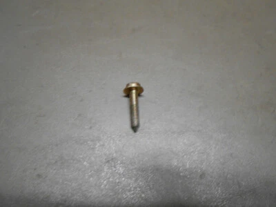 Tornillo de montaje gancho ropa abrigo techo trasero 2 puertas Mitsubishi Mirage 97-02 Foto 1 de 2