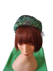 1950,s fab green mettalic wool and coloured stones breton style hat.Fab! - Picture 1 of 7
