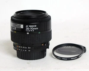 Nikon AF Nikkor 35-70mm 1:3.3-4.5 Zoom Lens 35mm SLR Film DSLR Digital - Picture 1 of 3
