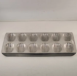 Molde para hornear Madeleine metálico antiadherente pastel 12 galletas con forma de cáscara - Imagen 1 de 7