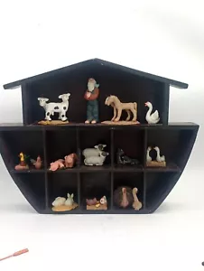 Vintage Noah's Ark Miniatures Display 15 x19.5 Display Christian Religious - Picture 1 of 11