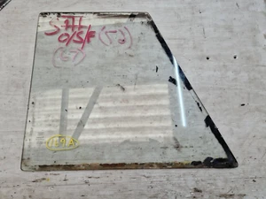 LandRover Series 3 88" 109" Split Door Top Sliding Front Inner Window Glass(169A - Picture 1 of 3