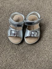 childrens sandals marks and spencer