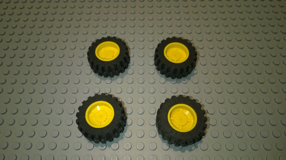 LEGO Reifen Räder 30285 Felgen 4 Stück gelb Zubehör Bausteine Stadt 30.4x14 - Bild 1 von 1