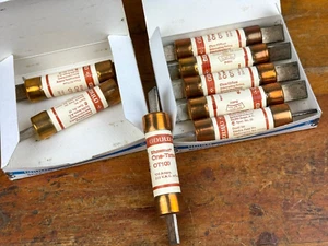 8 Vintage NOS Shawmut Gould One Time Fuses OT100, 100A 250V Unused, Dated 1979 - Picture 1 of 14
