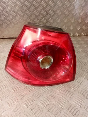 Volkswagen Golf MK5 2006 luz trasera del lado del pasajero 1K6945095Ac #9 Foto 1 de 3