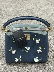 Nuevo con etiquetas Bolso Cartera Kate Spade Phoebe Apliques Florales Pequeño Asa Superior Flores Mamá - Imagen 1 de 17