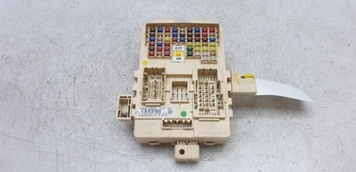 HYUNDAI TUCSON 2015-2021 FUSE BOX 91950-D3610 - Image 1 of 4