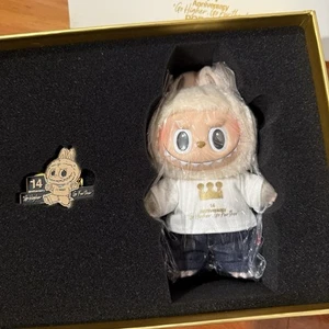 POP MART 14th ANNIVERSARY LABUBU VINYL FACE FIGURE - Picture 1 of 7